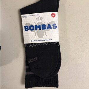 BOMBAS UNISEX SOCKS   Size Medium